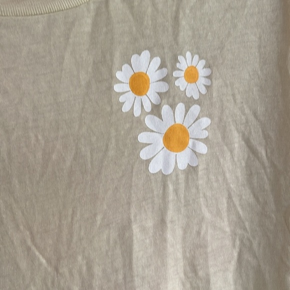 Rebellious One Graphic T-shirt - Picture 3 of 6